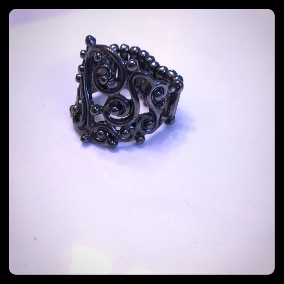 Ring - Picture 1 of 1